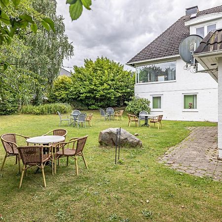 Eindecker - Studioapartment Im Erdgeschoss Mit Gartenmitbenutzung 弗伦斯堡 外观 照片